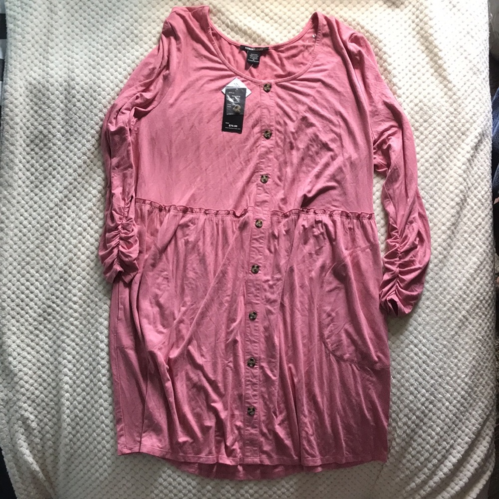 ROBERT LOUIS Punch pink ruched sleeve faux button dress brand new Size 1X